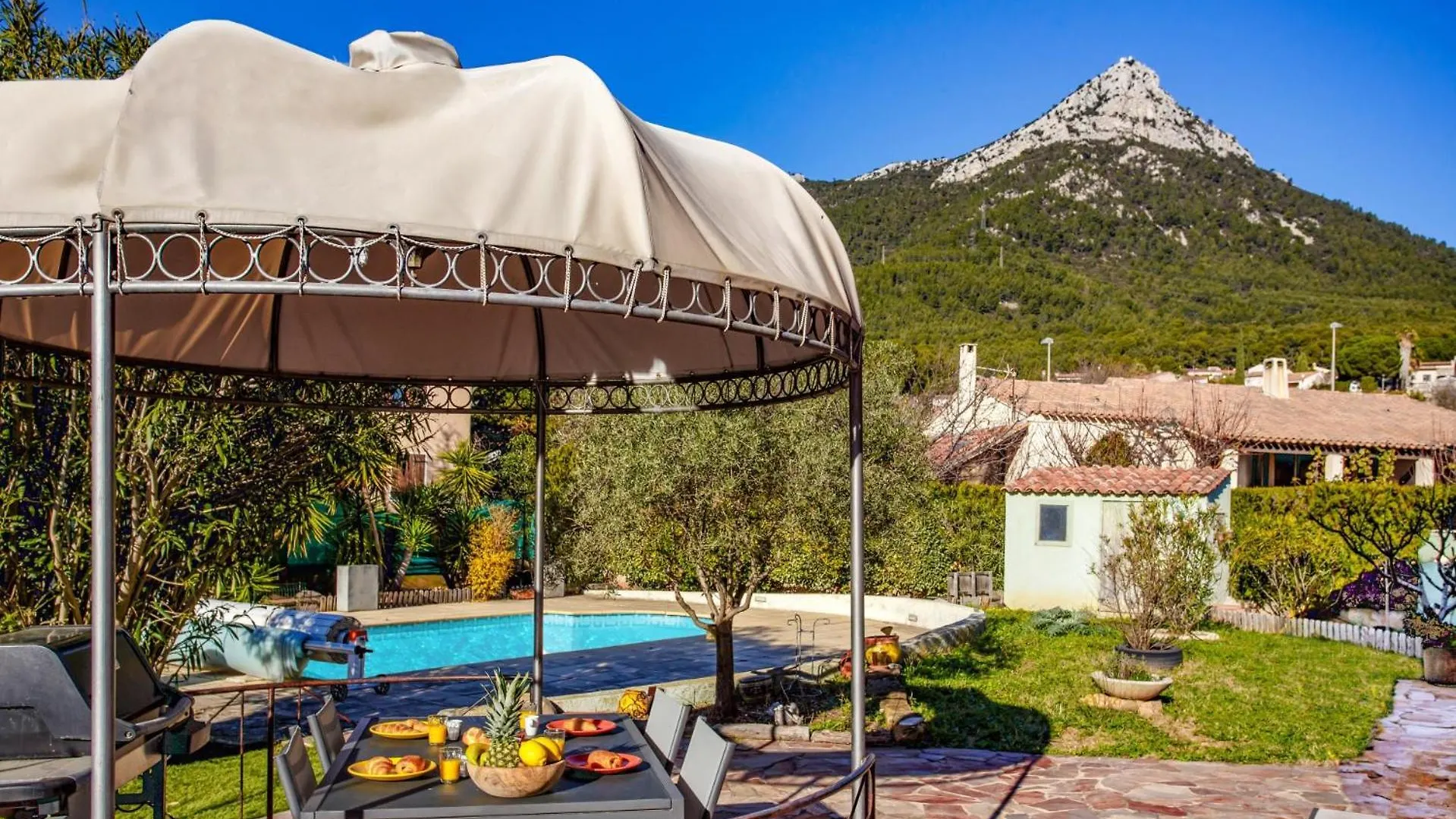 Villa Les Capucines By Villa Plus La Garde