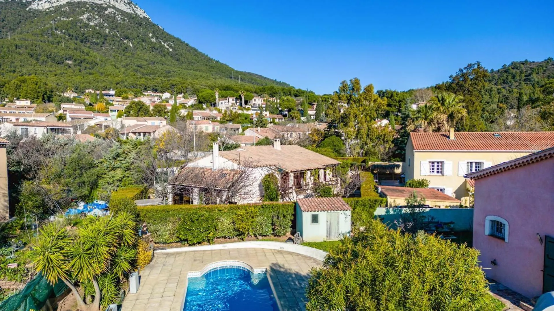 Villa Les Capucines By Villa Plus La Garde