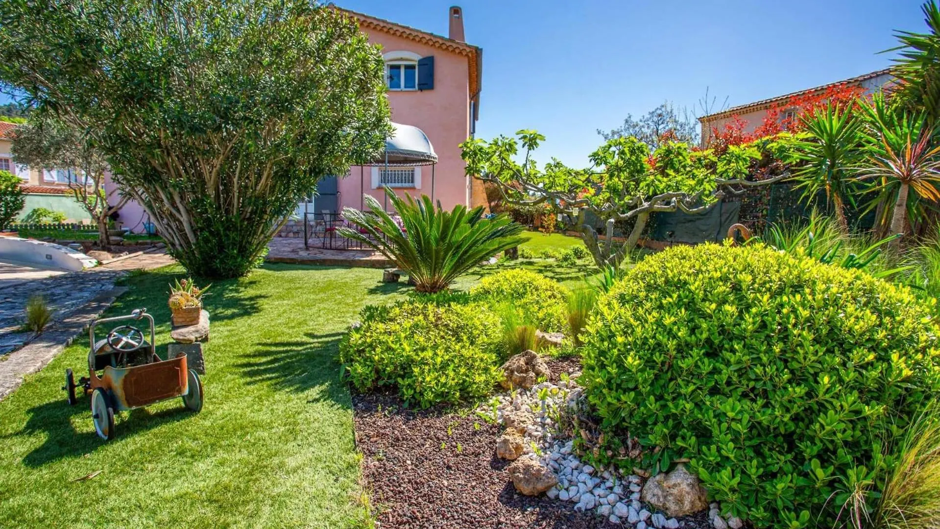 Villa Les Capucines By Villa Plus La Garde