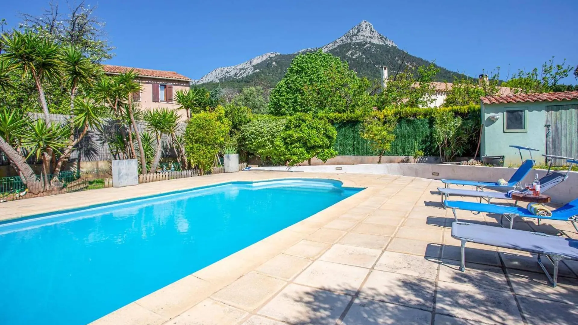 Villa Les Capucines By Villa Plus La Garde  France